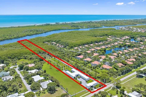 9741 SE Gomez Ave, Hobe Sound FL 33455