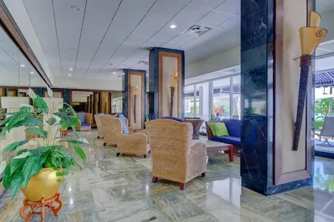500 Bayview Dr # 1123, Sunny Isles Beach FL 33160