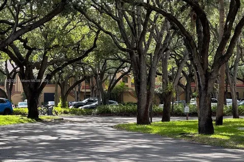 15495 N Miami Lakeway N # 102, Miami Lakes FL 33014