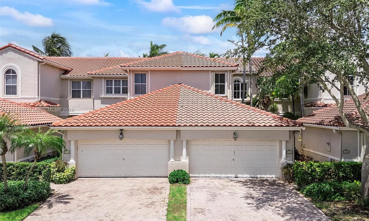 1382 Harbor Vw W, Hollywood FL 33019