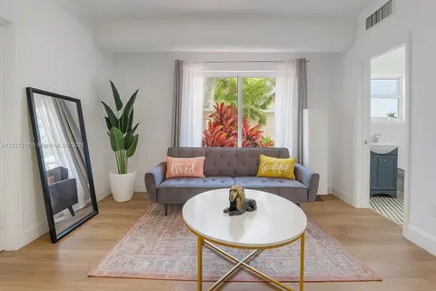 1200 Euclid Ave # 103, Miami Beach FL 33139