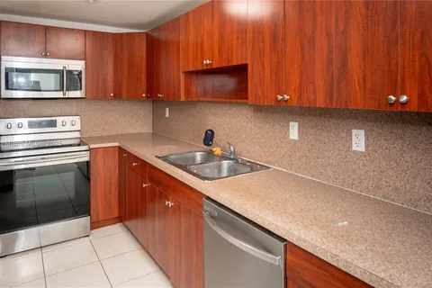 10090 NW 80th Ct # 1245, Hialeah Gardens FL 33016