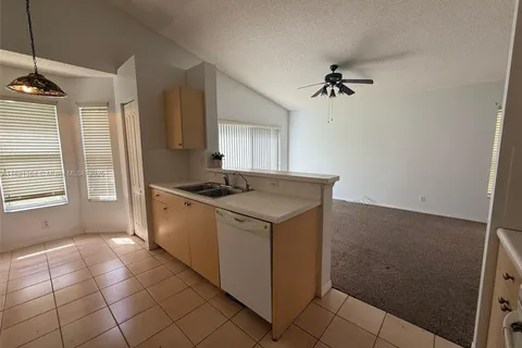 5657 NW 121st Ave, Coral Springs FL 33076