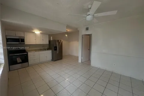 70 NW 77th St # 7, Miami FL 33150