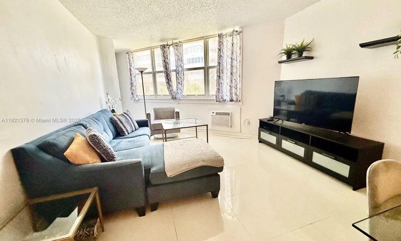 1936 S Ocean Dr # 7C, Hallandale Beach FL 33009