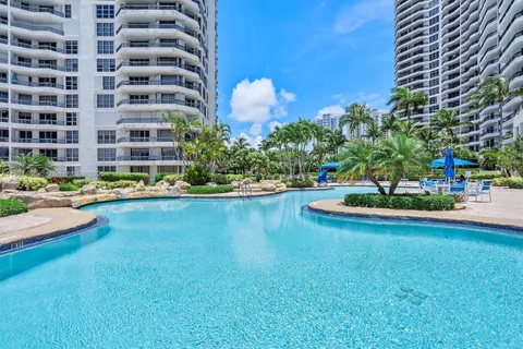 19195 NE 36th Ct # 1407, Aventura FL 33180