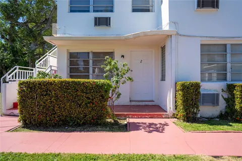 1780 Marseille Dr # 2, Miami Beach FL 33141