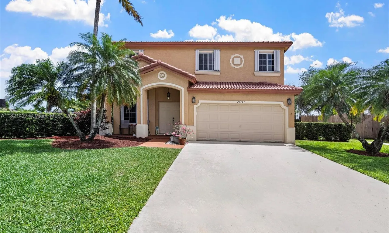21343 SW 88th Ct, Cutler Bay FL 33189