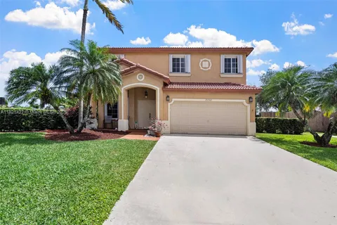 21343 SW 88th Ct, Cutler Bay FL 33189