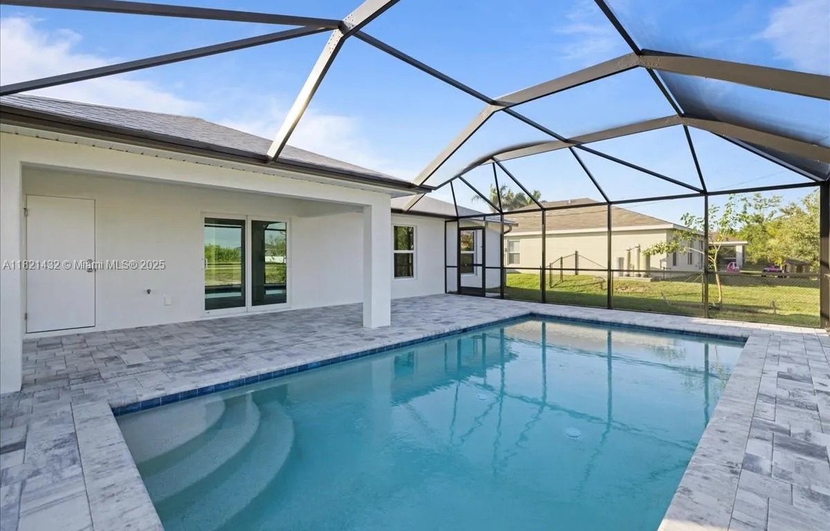 1127 NW 6th PL, Cape Coral FL 33993