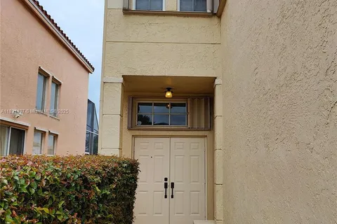 15651 NW 14th Ct, Pembroke Pines FL 33028