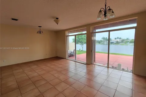 15651 NW 14th Ct, Pembroke Pines FL 33028