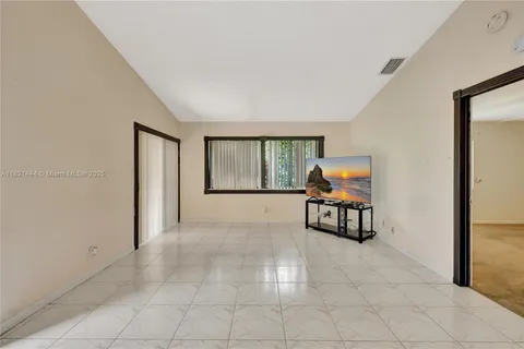 1798 Maplewood Trl, Coconut Creek FL 33063