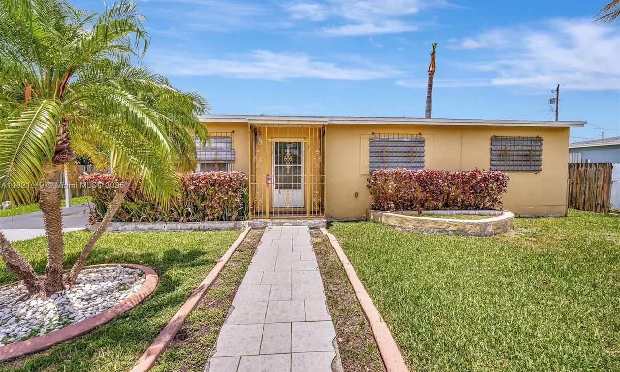 18765 SW 316th Ter, Homestead FL 33030