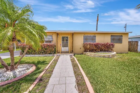 18765 SW 316th Ter, Homestead FL 33030