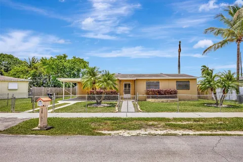 18765 SW 316th Ter, Homestead FL 33030