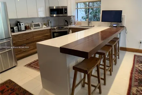 11832 SW 79th Ter, Miami FL 33183