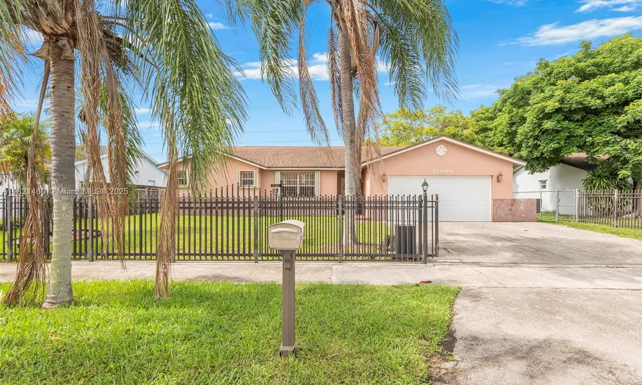 12400 SW 259th Ter, Homestead FL 33032