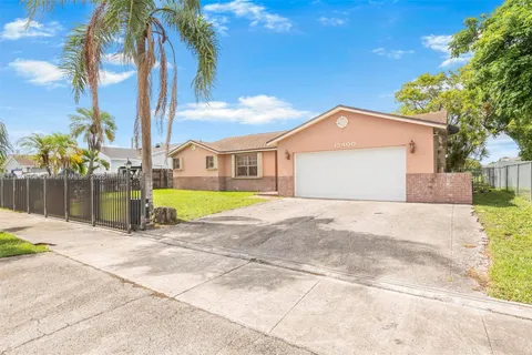 12400 SW 259th Ter, Homestead FL 33032