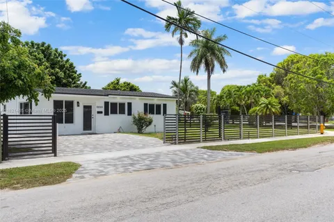 22215 SW 109th Ave, Miami FL 33170