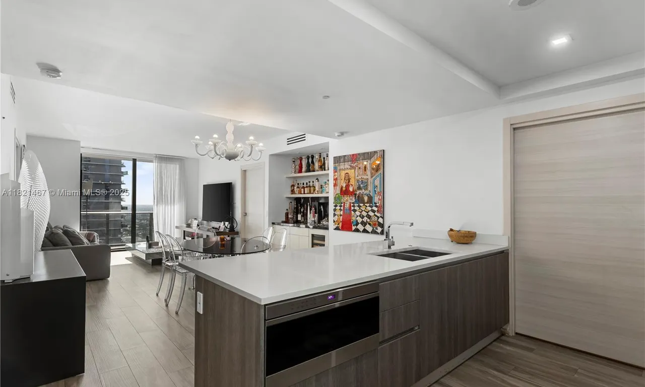 801 S Miami Ave # 3310, Miami FL 33130