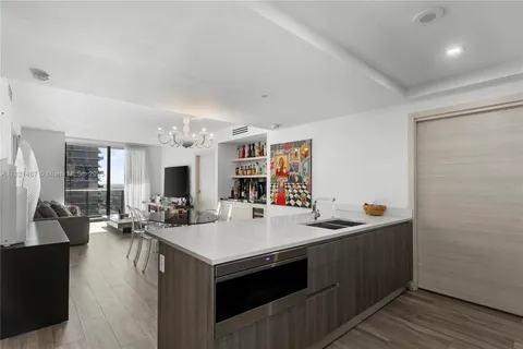 801 S Miami Ave # 3310, Miami FL 33130