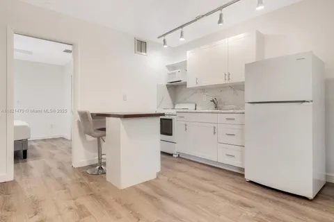 345 Michigan Ave # 11, Miami Beach FL 33139