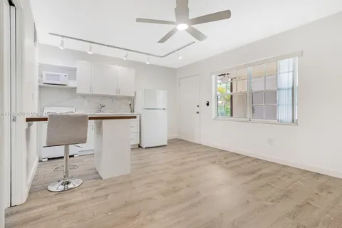 345 Michigan Ave # 11, Miami Beach FL 33139