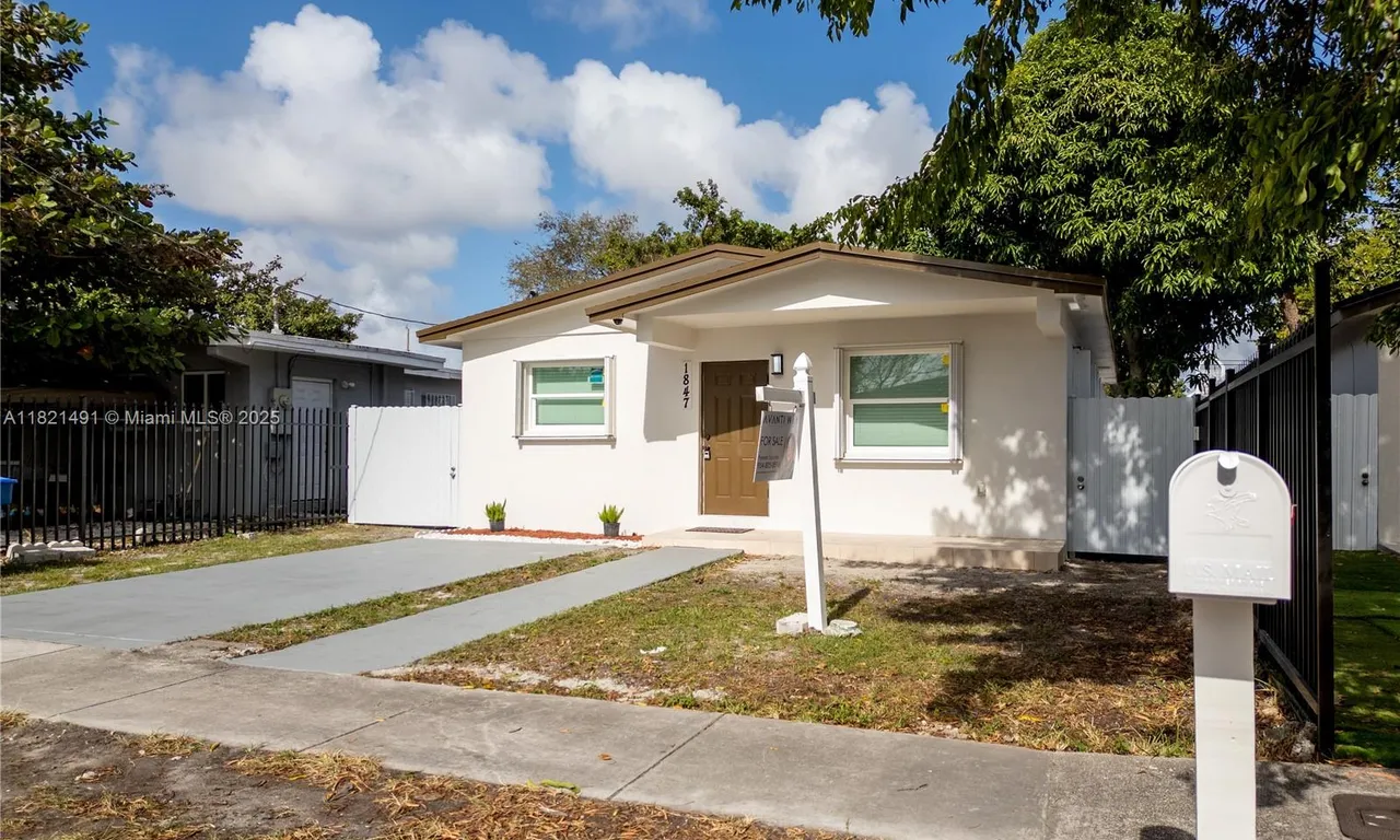 1847 NW 63rd St, Miami FL 33147