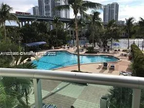 19390 Collins ave # 207, Sunny Isles Beach FL 33160