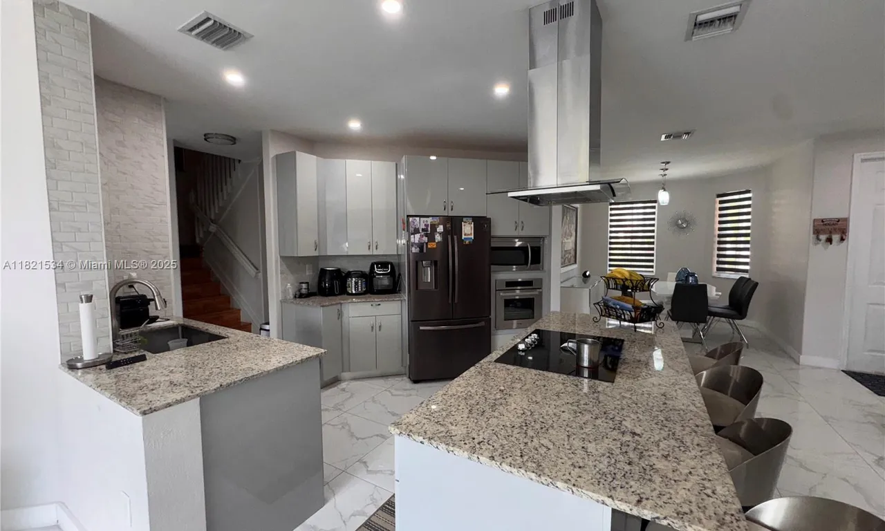 13745 SW 113th Ln, Miami FL 33186
