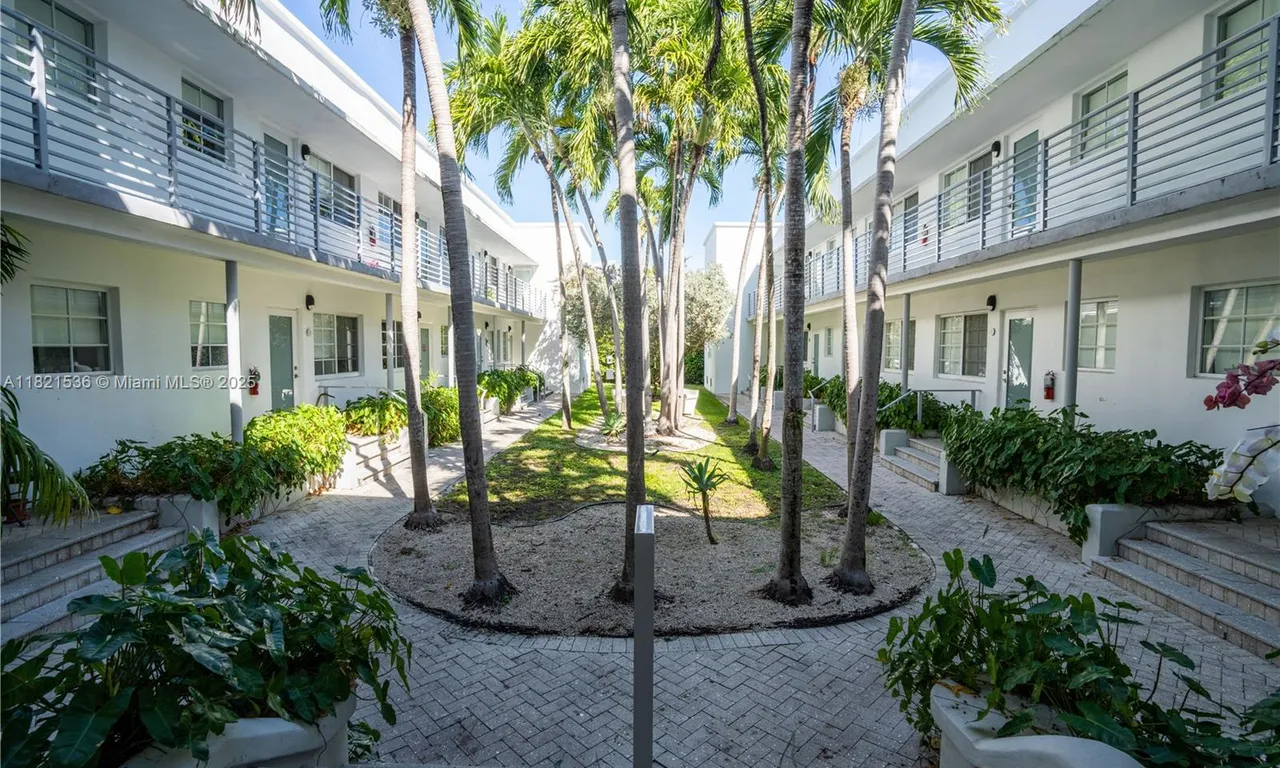 331 85th St # 9, Miami Beach FL 33141