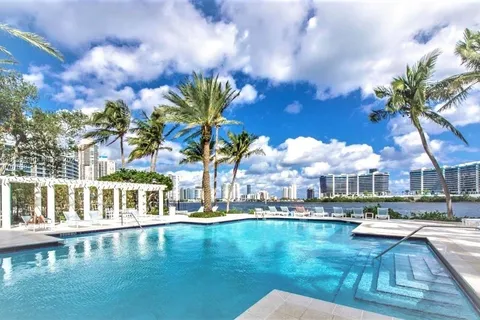 3255 NE 184th St # 12311, Aventura FL 33160