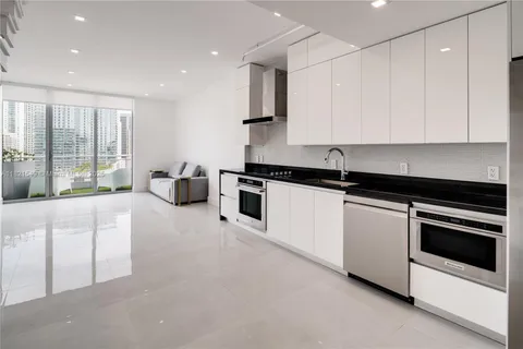 690 SW 1st Ct # 2312, Miami FL 33130