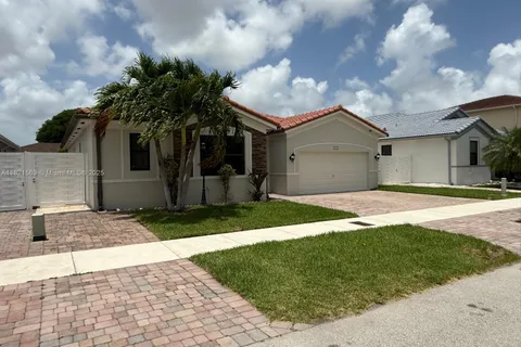 13631 SW 272nd Ter, Homestead FL 33032