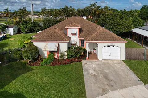 18033 SW 137th Ct, Miami FL 33177