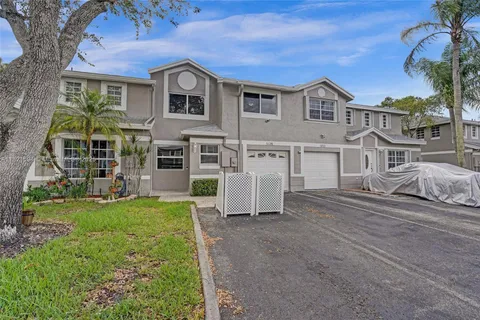 5128 SW 121st Ave, Cooper City FL 33330