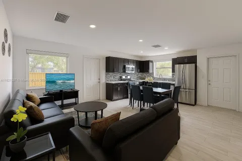 116 NW 4th Ave # 116, Hallandale Beach FL 33009