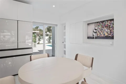 6430 SW 58th Pl, South Miami FL 33143