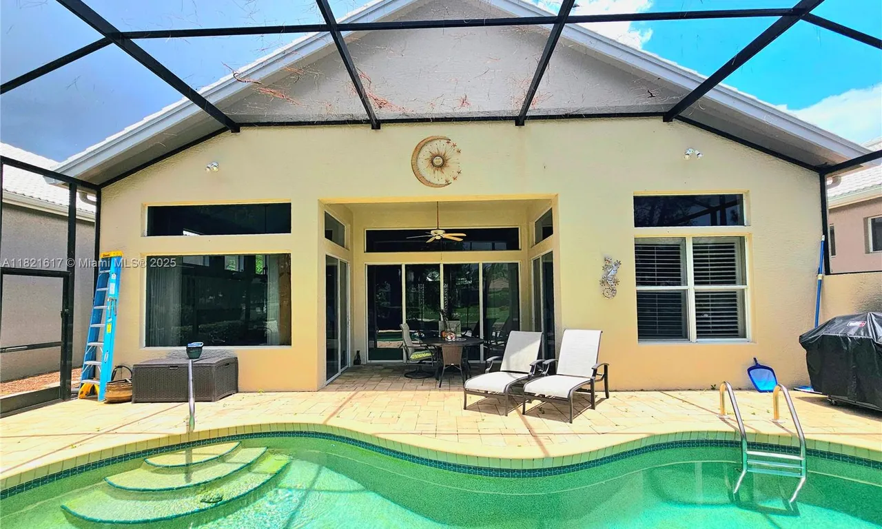 19343 SILVER OAK DR, Estero FL 33967