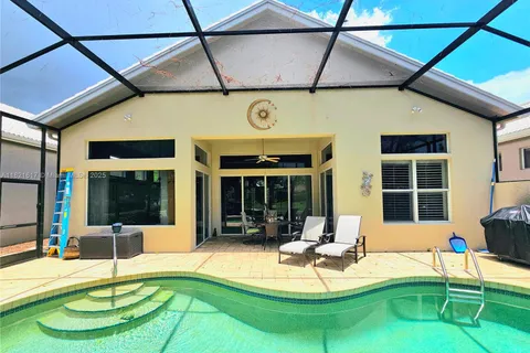 19343 SILVER OAK DR, Estero FL 33967