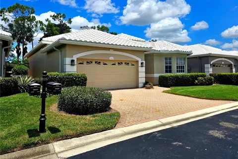 19343 SILVER OAK DR, Estero FL 33967
