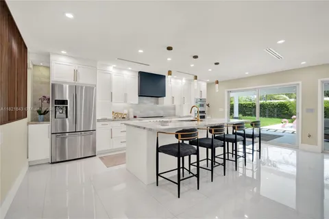 14625 SW 83rd Pl, Palmetto Bay FL 33158