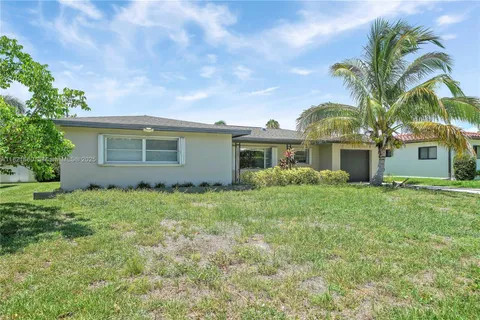 169 Duke Dr, Lake Worth FL 33460