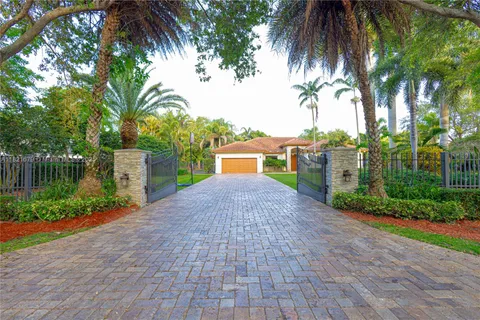 27320 SW 153rd Ave, Homestead FL 33032