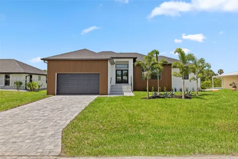 18514 Ashcroft Circle, Port Charlotte FL 33948