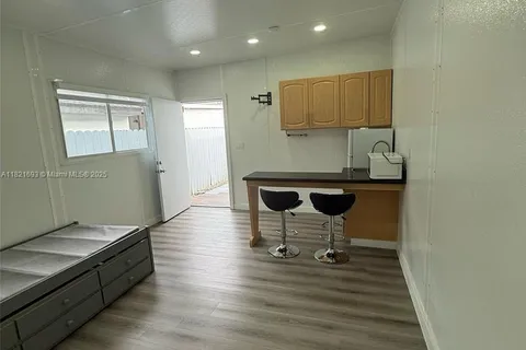 2921 NW 70th Ter # 2, Miami FL 33147