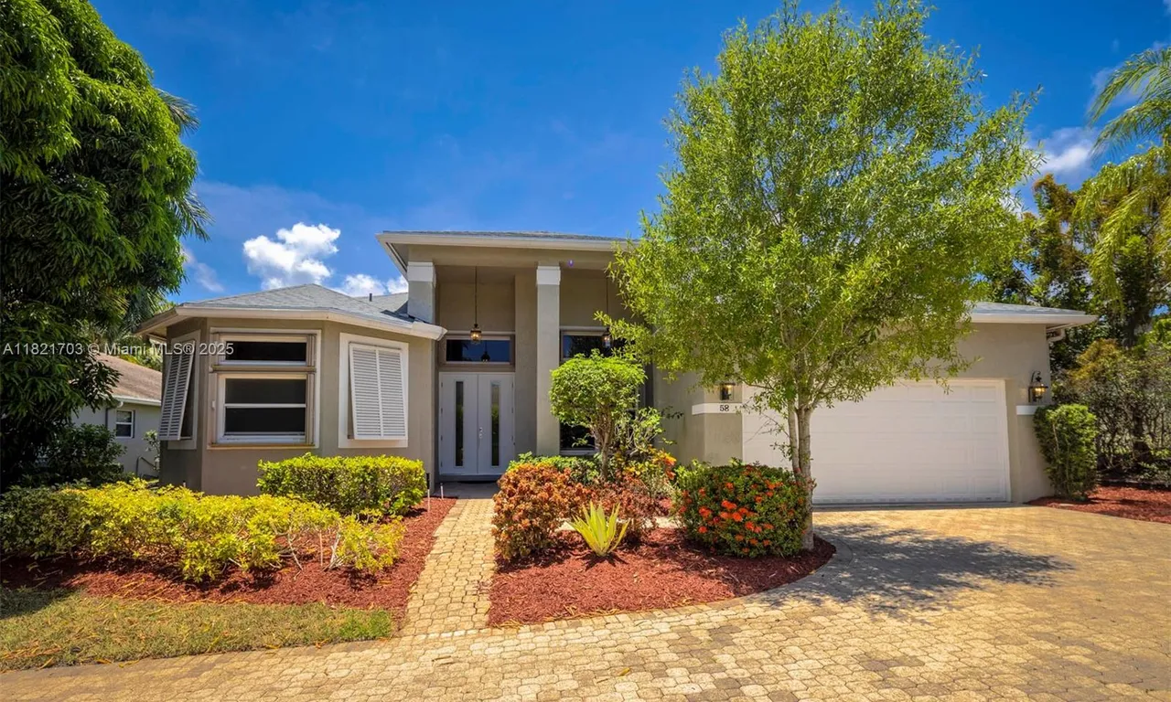 58 Lake Eden Dr, Boynton Beach FL 33435