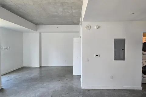151 SE 1st St # 1603, Miami FL 33131