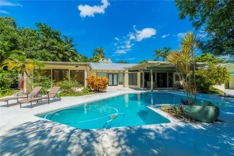 2691 SW 110th Way, Davie FL 33328